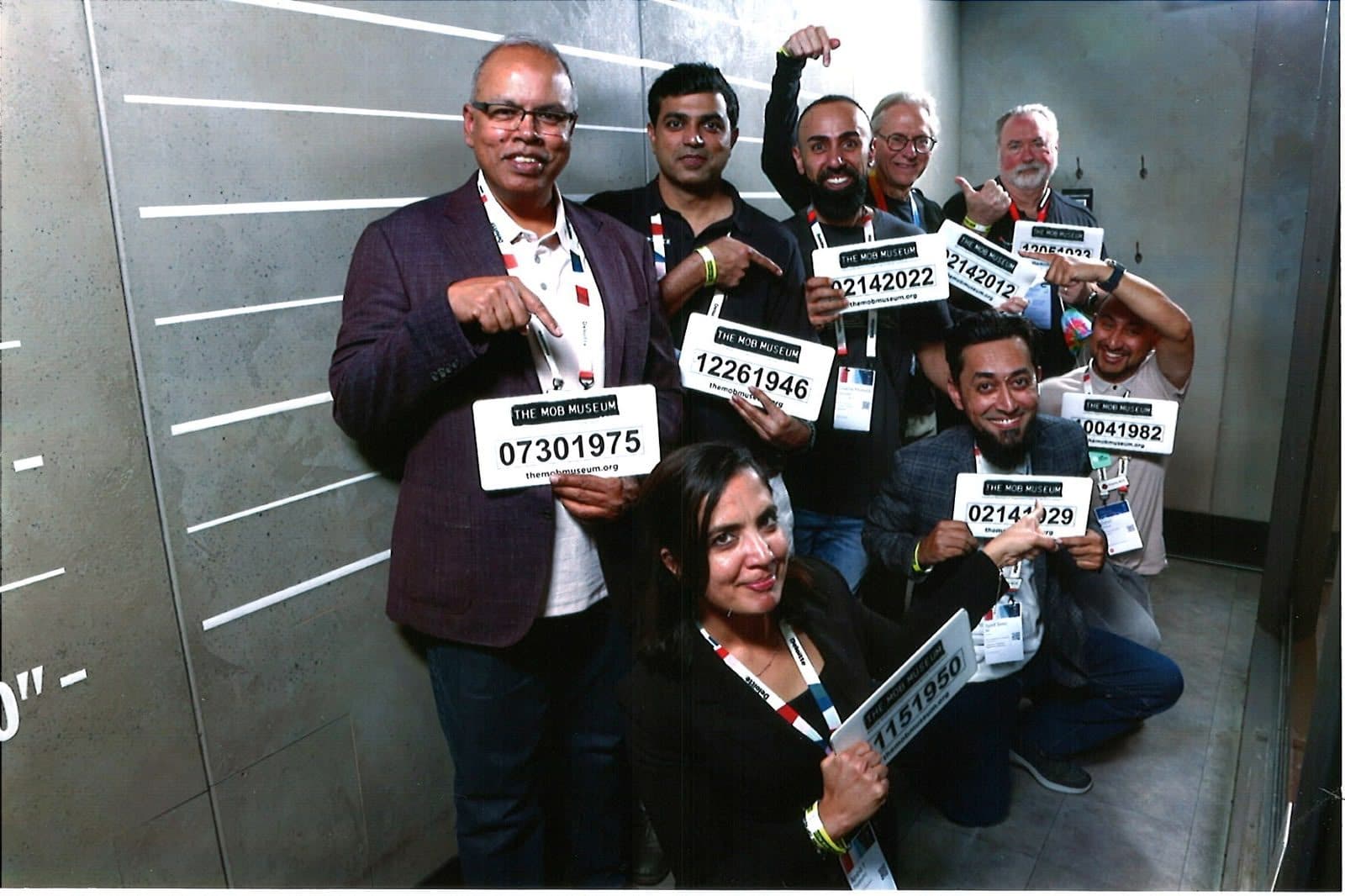 Oracle ACE members holding line-up placards at The Mob Museum
